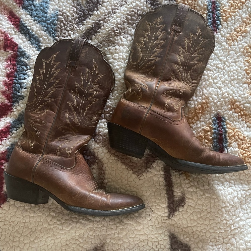 Ariat Heritage Boots 6B